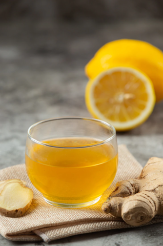 TISANE AU GINGEMBRE ET CITRON